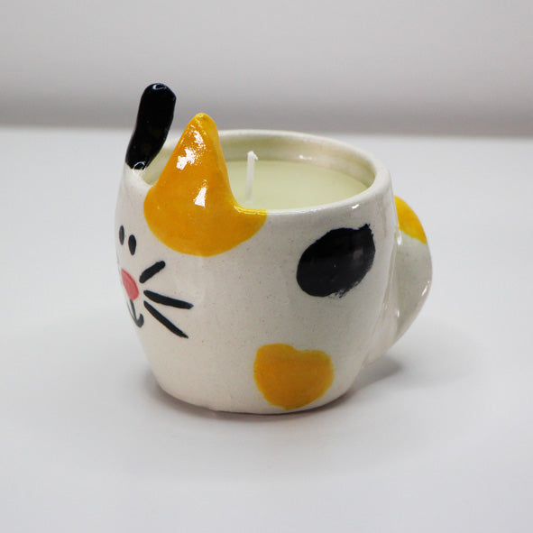 yellow cat candle holder, ceramic cat candle holder, cat tea light holder, yellow candle holder, cat decor, animal candle holder, cat lover candle, decorative candle holder, cat themed gift, unique candle holder